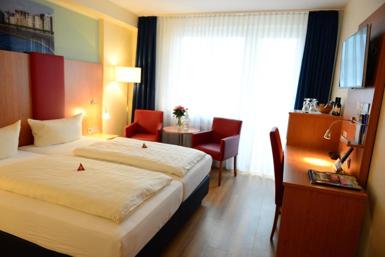 Hotel National Duesseldorf Kültér fotó
